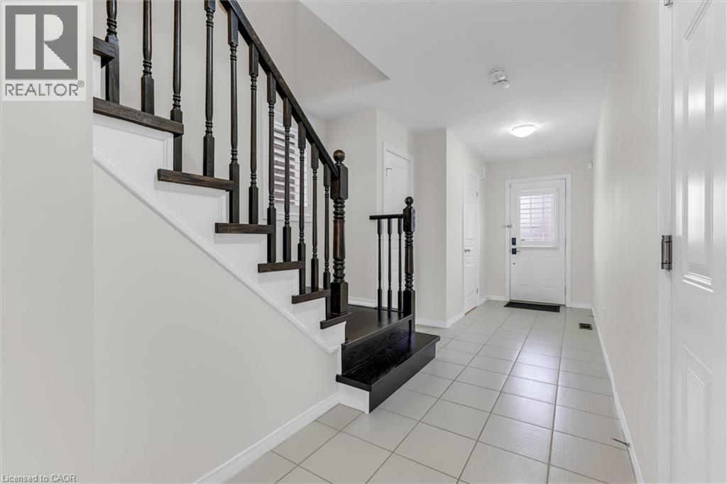 183 Penny Lane, Stoney Creek, Ontario  L8J 0E2 - Photo 3 - 40810468