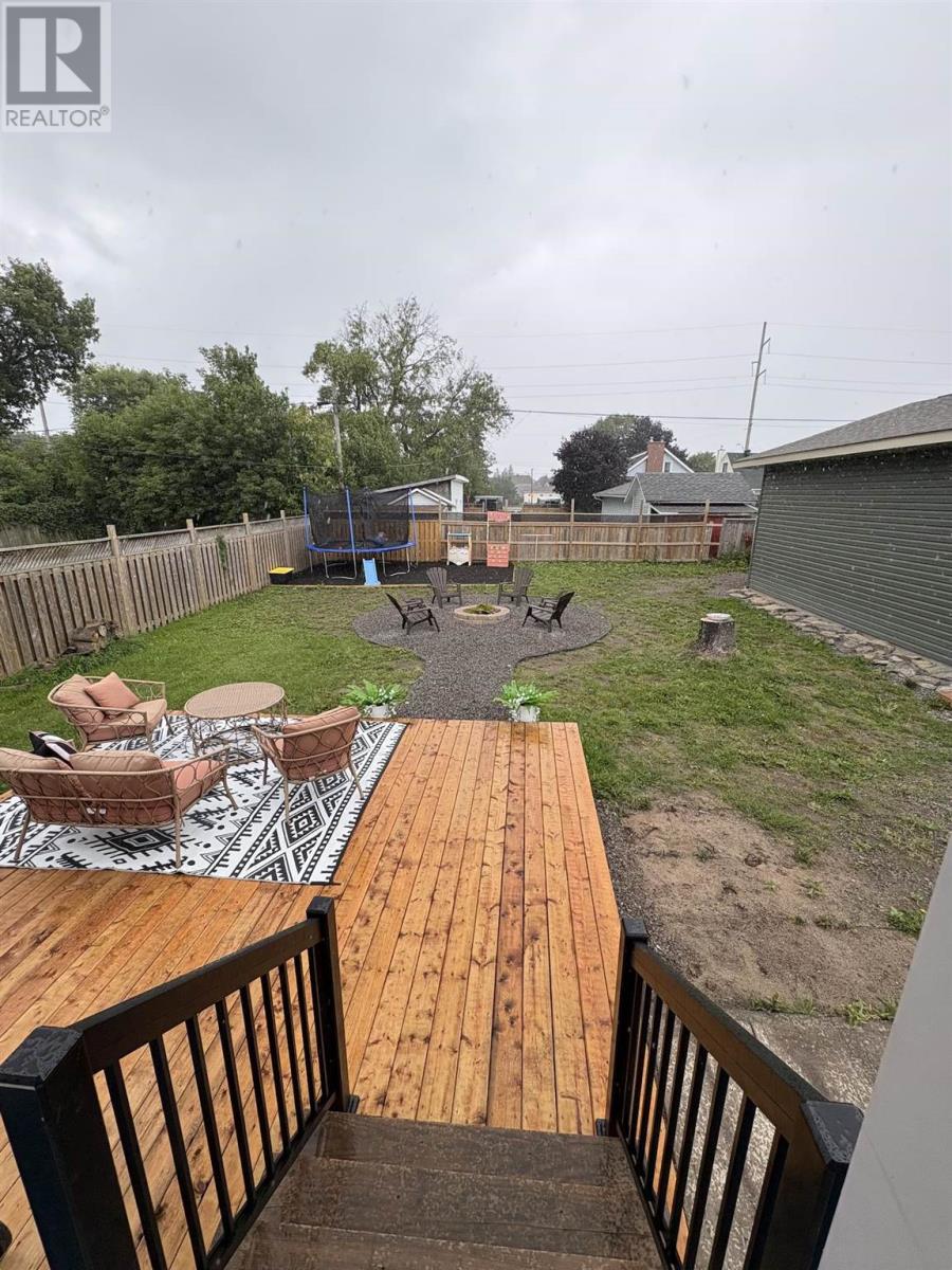 343 Franklin St, Sault Ste. Marie, Ontario P6C 4A9 - Photo 43 - SM260459