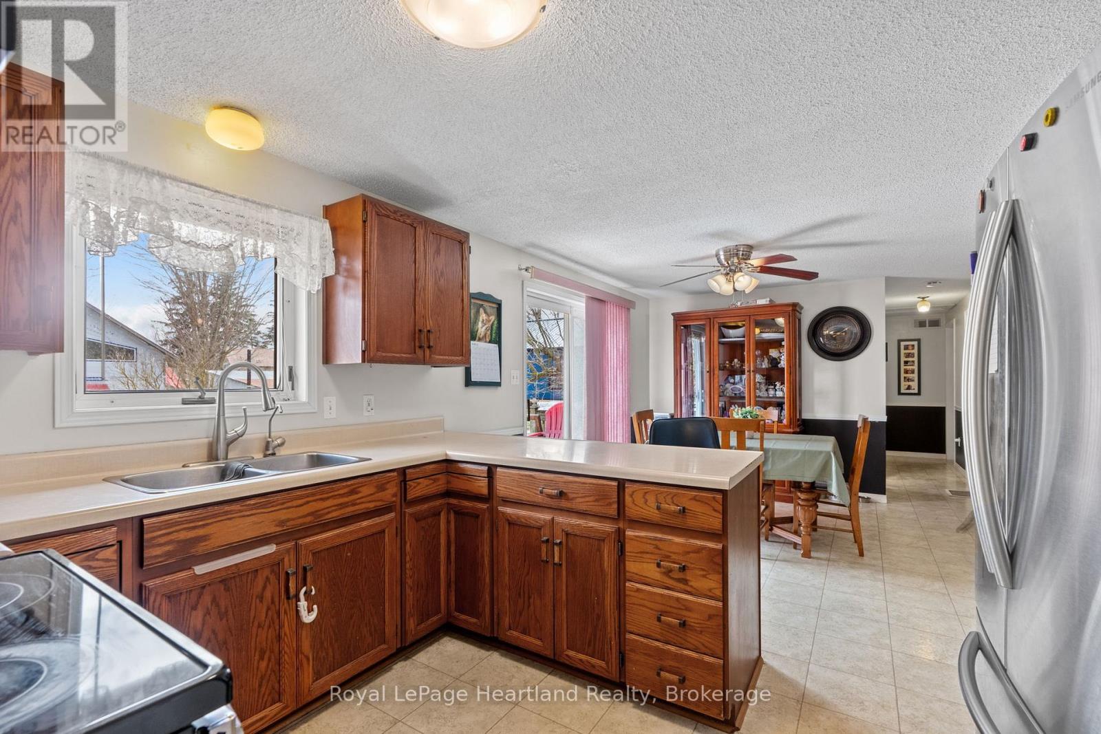 6 Workman Drive, Huron East, Ontario  N0G 1H0 - Photo 9 - X12885974