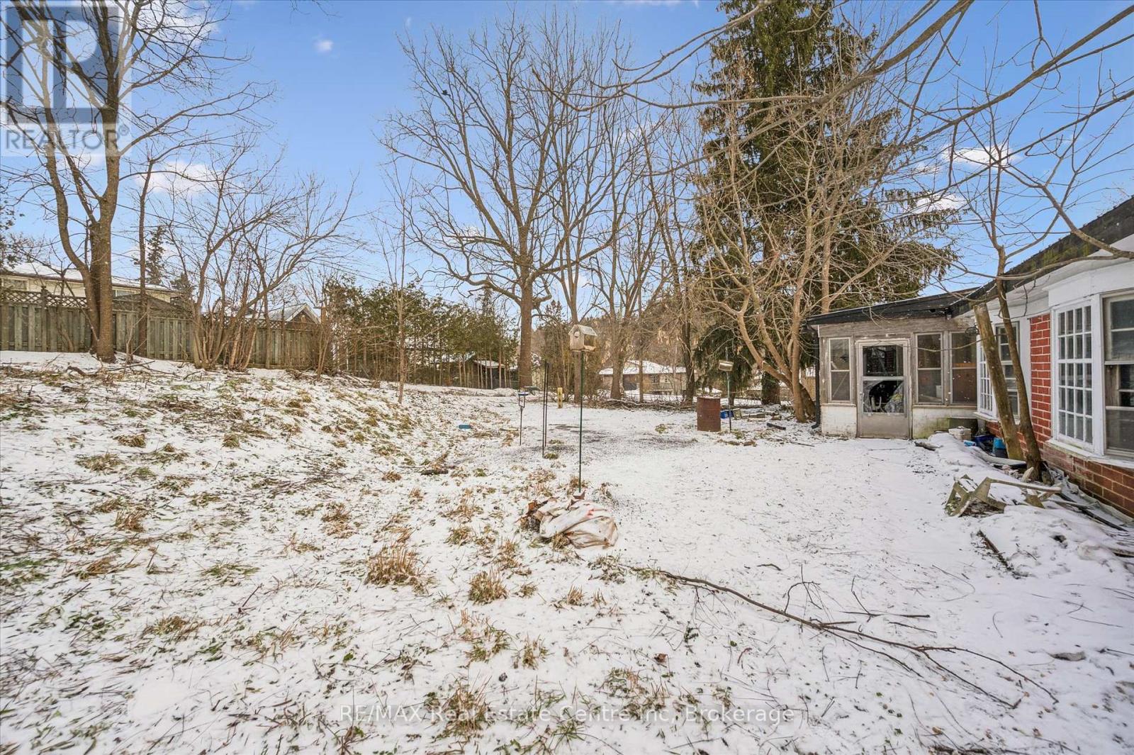 289 St Patrick Street E, Centre Wellington (Fergus), Ontario  N1M 1M5 - Photo 11 - X12886116