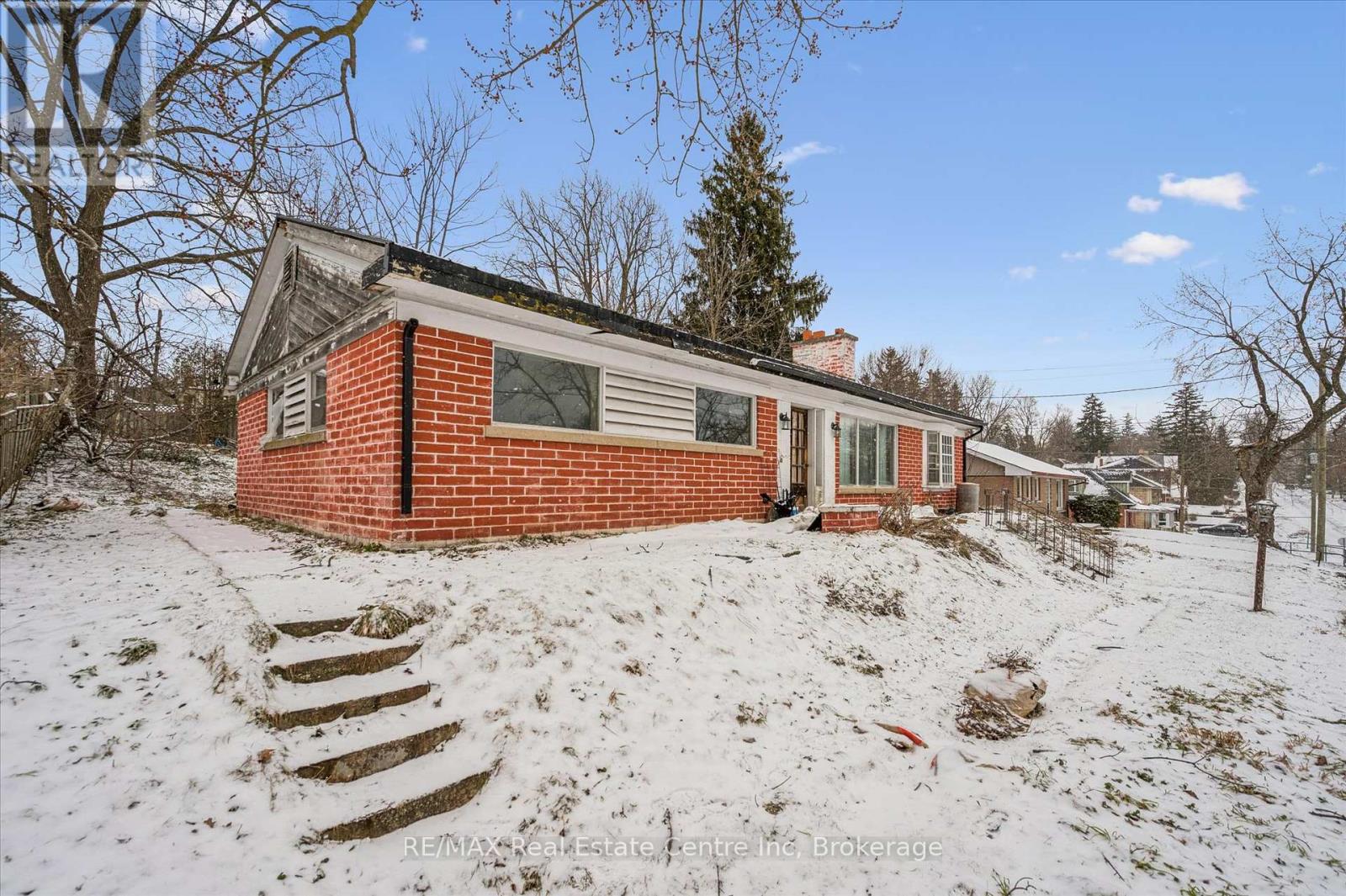 289 St Patrick Street E, Centre Wellington (Fergus), Ontario  N1M 1M5 - Photo 15 - X12886116