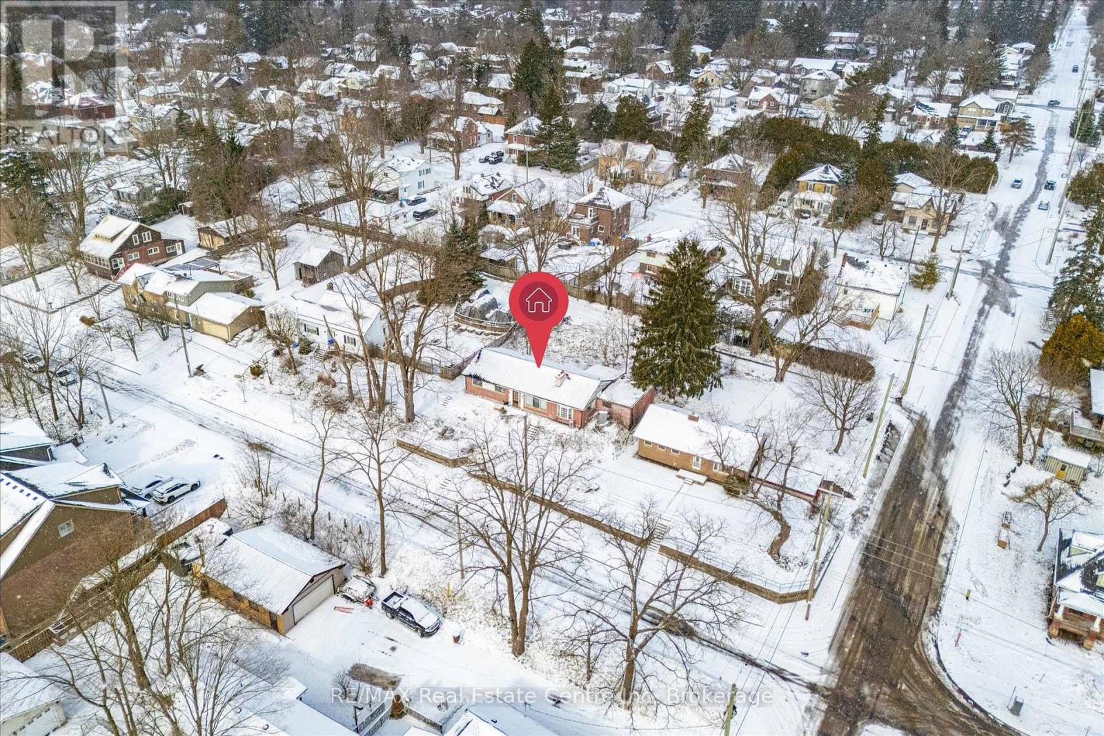 289 St Patrick Street E, Centre Wellington (Fergus), Ontario  N1M 1M5 - Photo 2 - X12886116