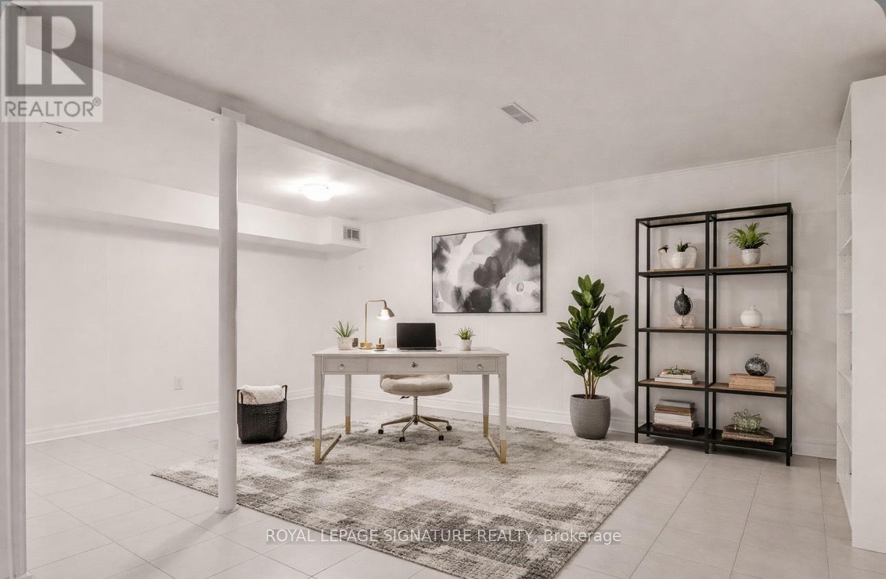 2 - 76 Castlebury Crescent, Toronto, Ontario  M2H 1W8 - Photo 10 - C12885894