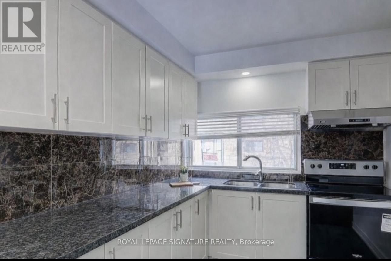 2 - 76 Castlebury Crescent, Toronto, Ontario  M2H 1W8 - Photo 9 - C12885894