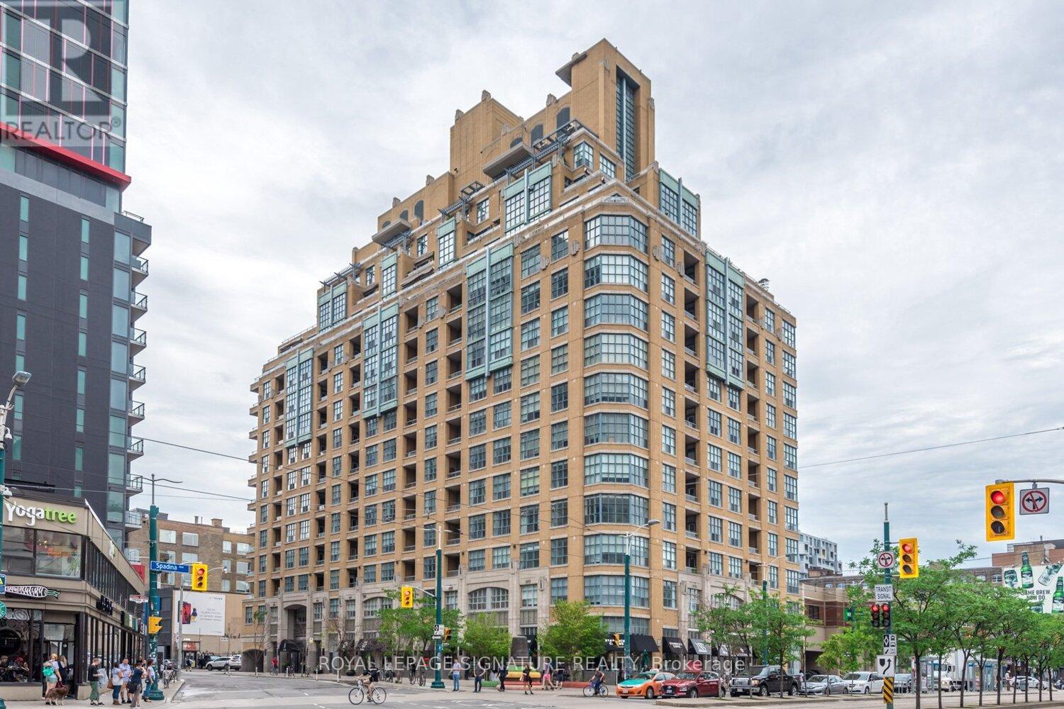 802 - 438 RICHMOND STREET W, Toronto, Ontario