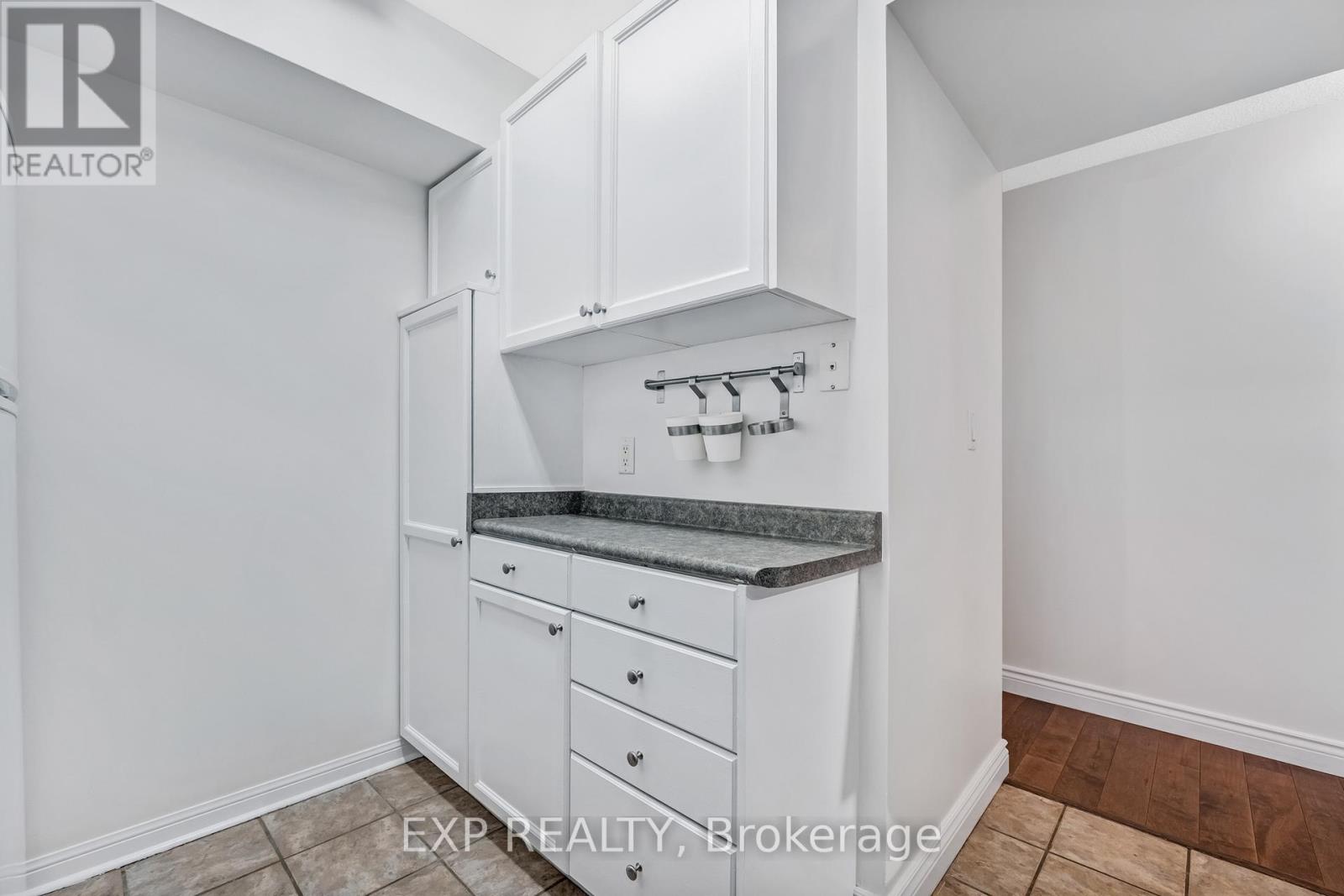 121 - 3 Everson Drive, Toronto (Willowdale East), Ontario  M2N 7C2 - Photo 16 - C12885924