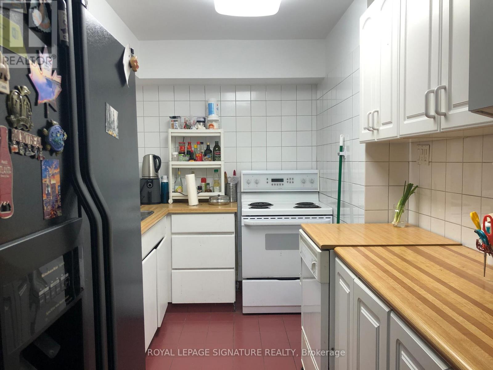 517 - 89 Mccaul Street, Toronto, Ontario  M5T 2X3 - Photo 15 - C12885976