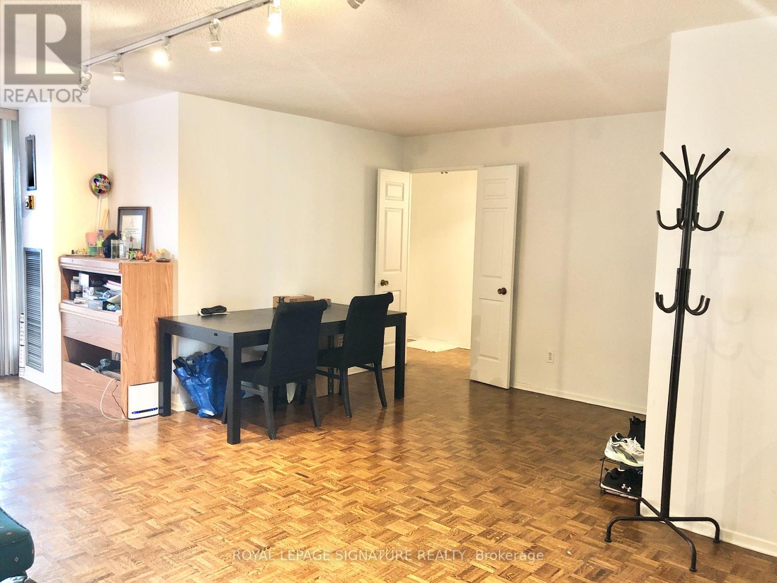 517 - 89 Mccaul Street, Toronto, Ontario  M5T 2X3 - Photo 18 - C12885976