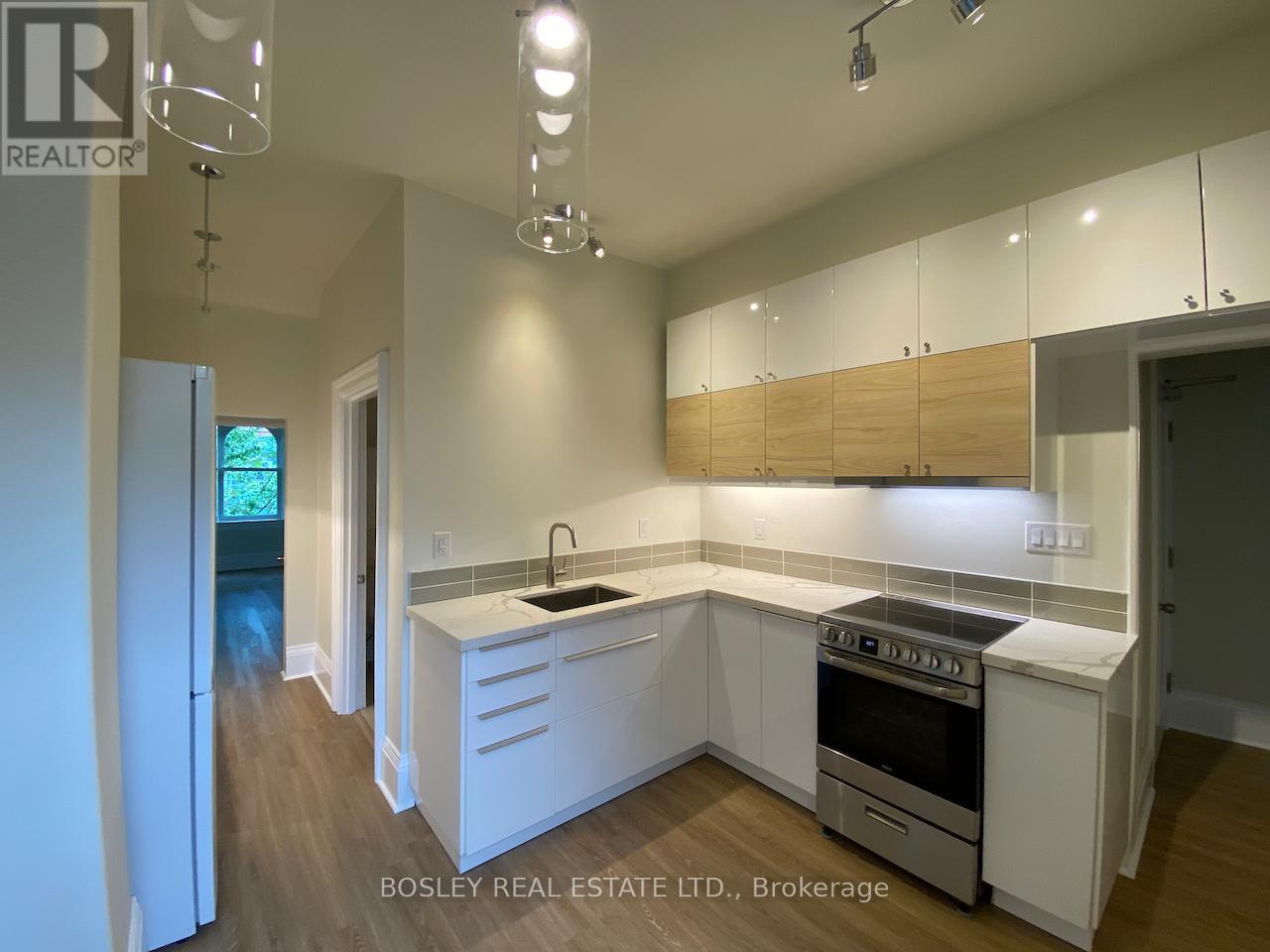 2 - 988 Queen Street W, Toronto, Ontario  M6J 1H1 - Photo 4 - C12886040