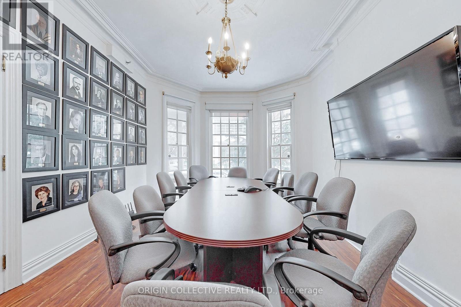 1 - 17 ISABELLA STREET, Toronto, Ontario