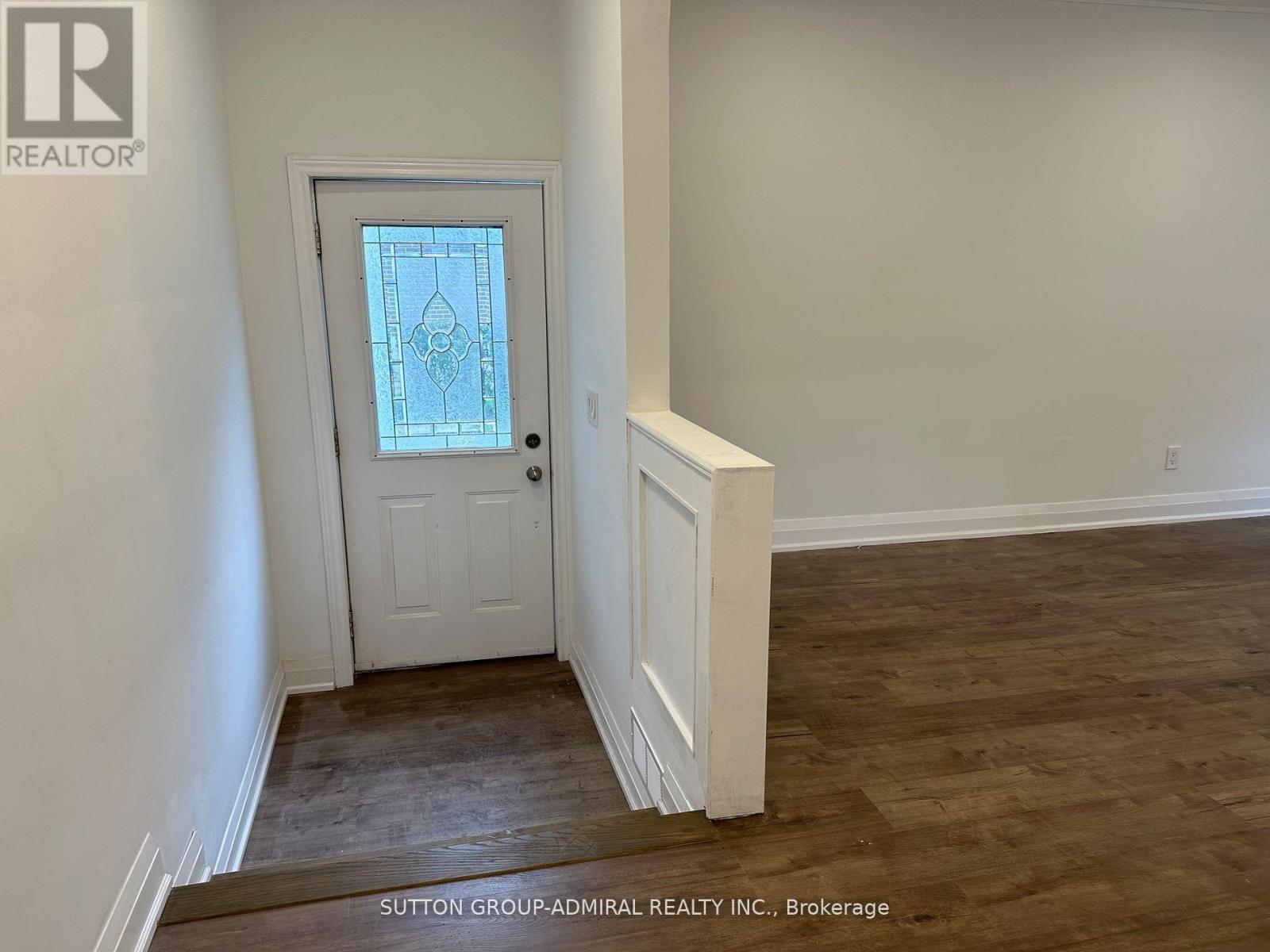 Main Floor - 7 Resolution Crescent, Toronto, Ontario  M2H 1N3 - Photo 12 - C12886078