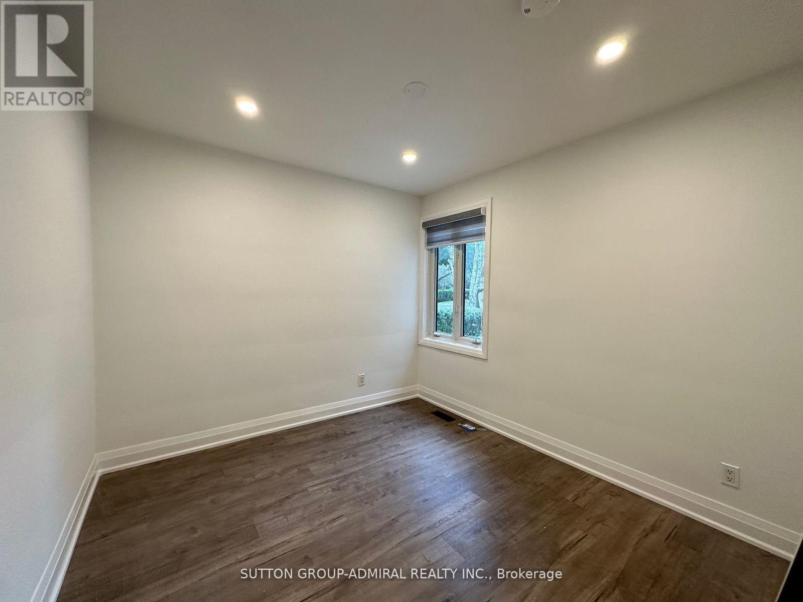 Main Floor - 7 Resolution Crescent, Toronto, Ontario  M2H 1N3 - Photo 13 - C12886078