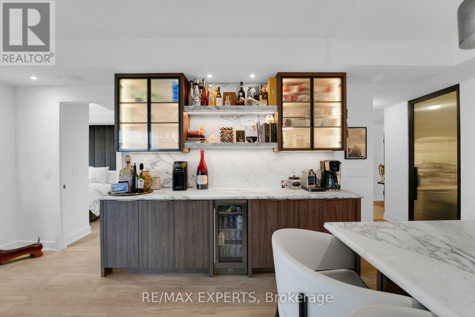 605 - 38 Cameron Street, Toronto, Ontario  M5T 0C3 - Photo 13 - C12886126