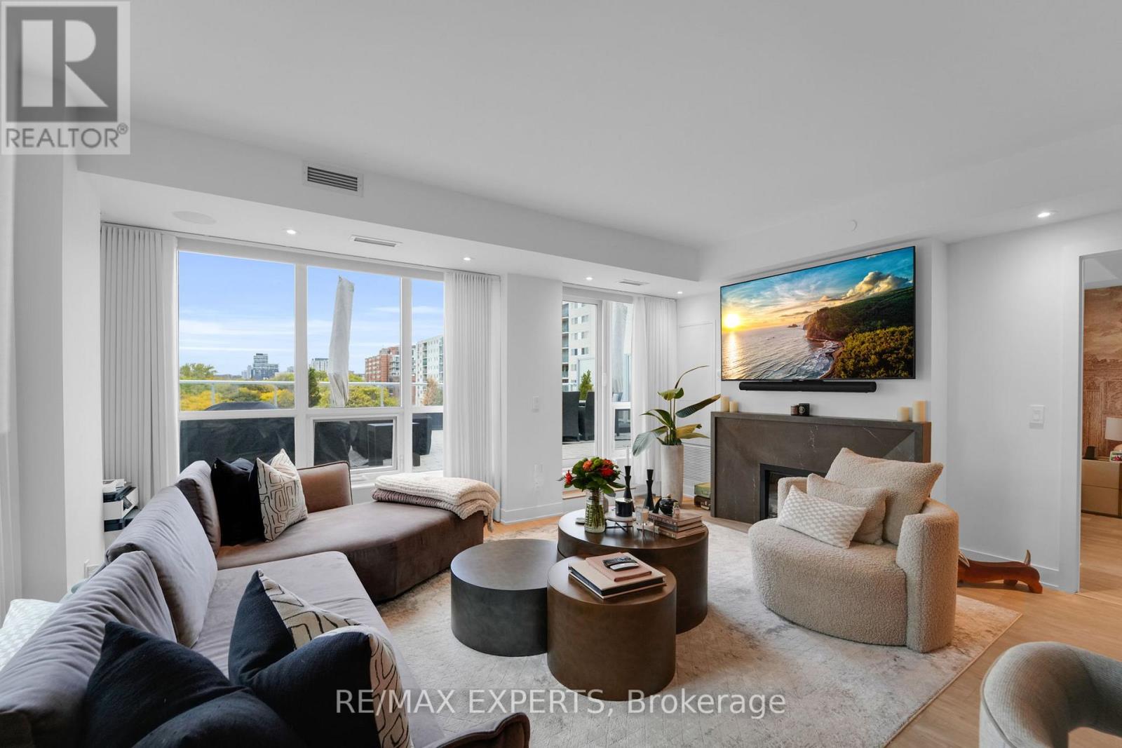 605 - 38 Cameron Street, Toronto, Ontario  M5T 0C3 - Photo 16 - C12886126