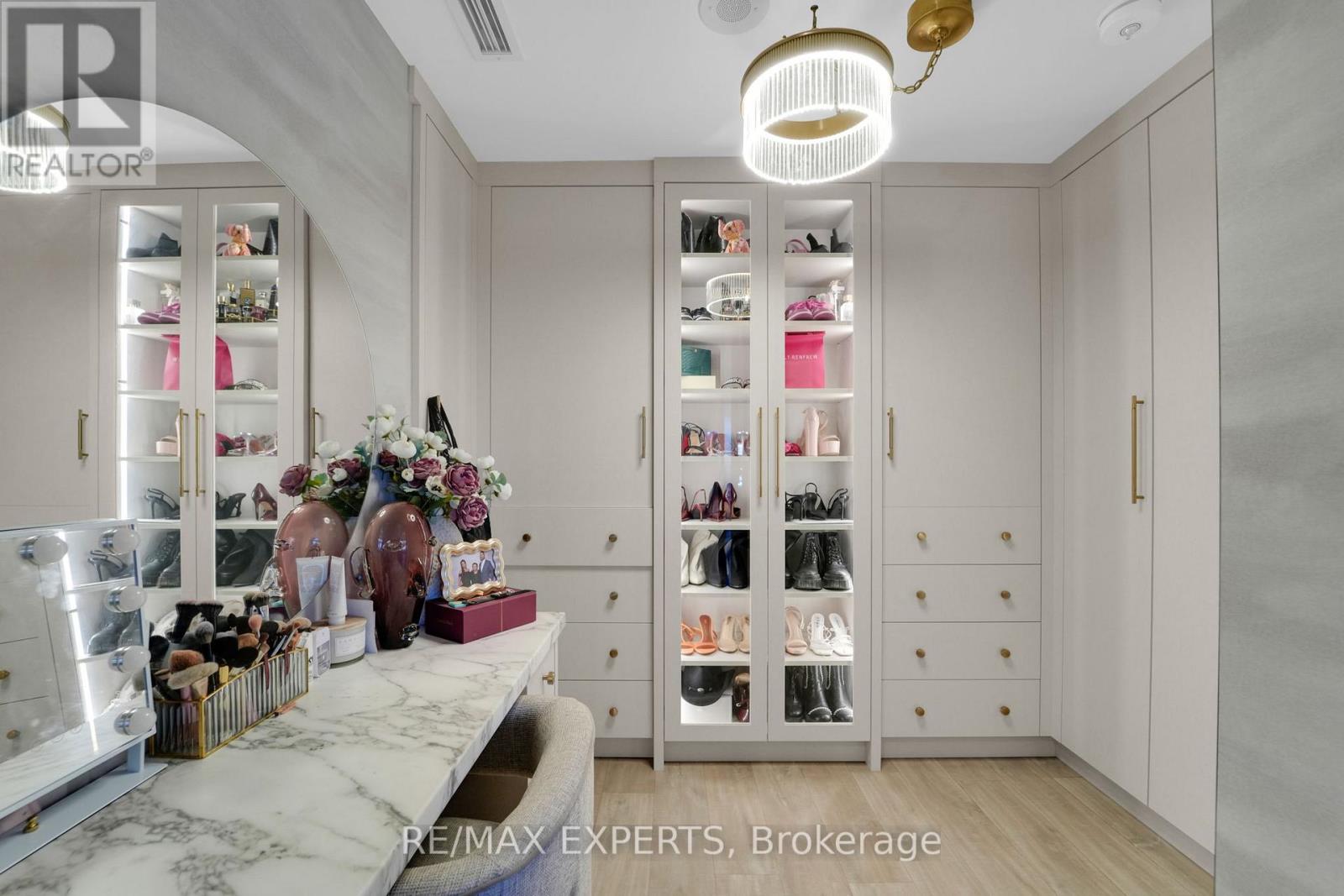 605 - 38 Cameron Street, Toronto, Ontario  M5T 0C3 - Photo 44 - C12886126