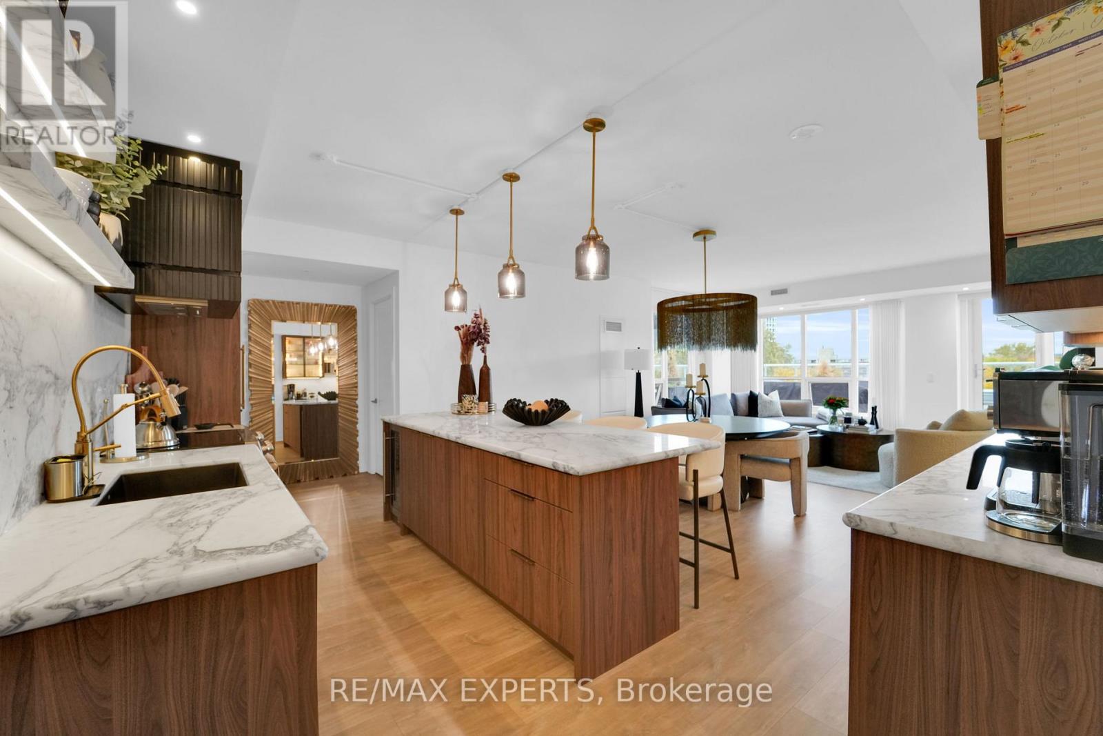 605 - 38 Cameron Street, Toronto, Ontario  M5T 0C3 - Photo 7 - C12886126