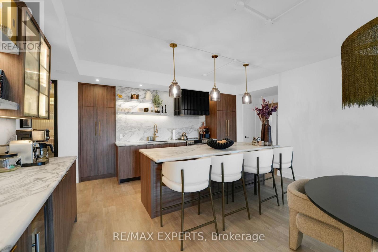 605 - 38 Cameron Street, Toronto, Ontario  M5T 0C3 - Photo 9 - C12886126