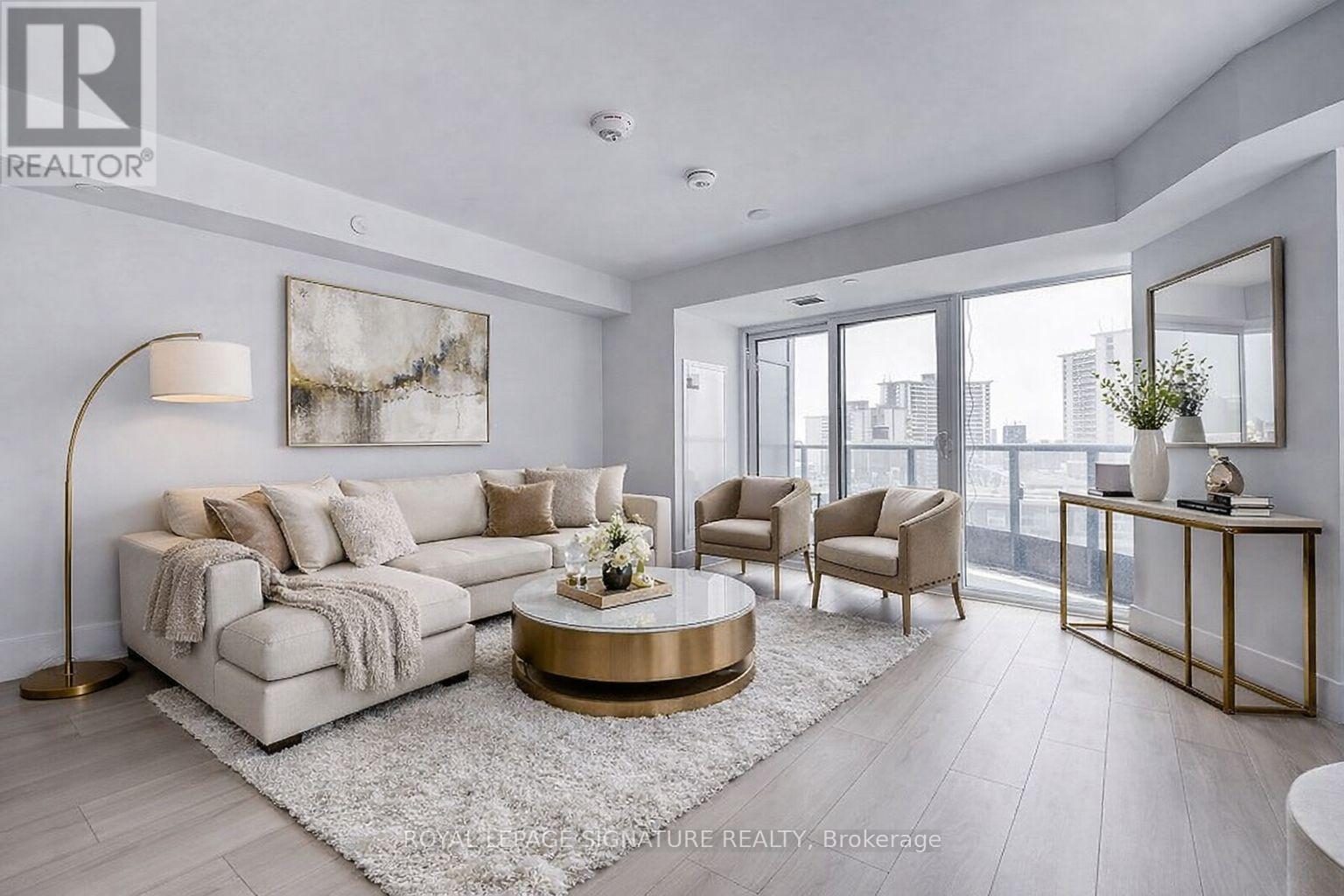 2722 - 585 BLOOR STREET E, Toronto, Ontario