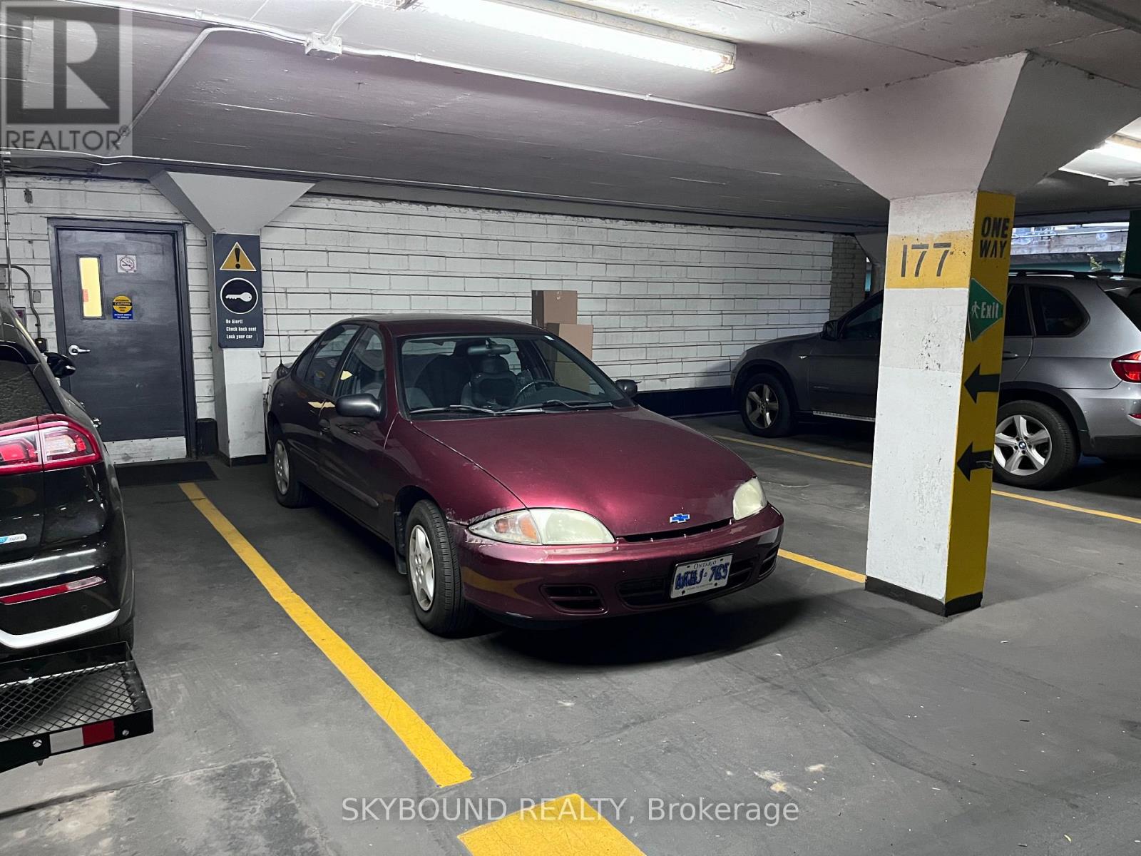 # 1804 - 260 Queens Quay W Quay W, Toronto, Ontario  M5J 2N3 - Photo 17 - C12886178