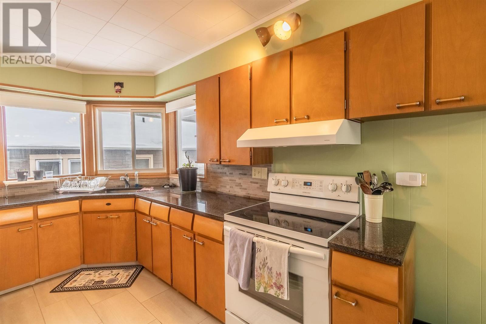 920 Wellington St E, Sault Ste. Marie, Ontario  P6A 2N5 - Photo 6 - SM260481