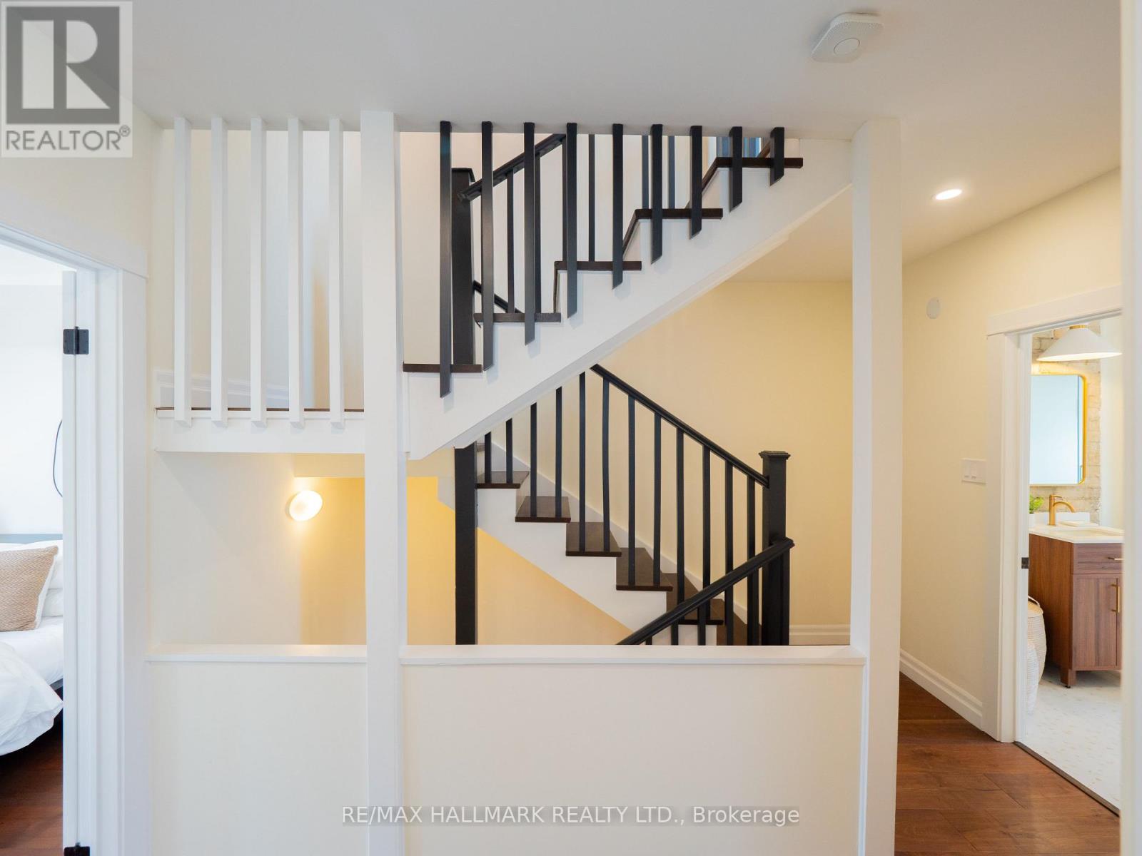 55 Galt Avenue, Toronto, Ontario  M4M 2Z2 - Photo 30 - E12885856