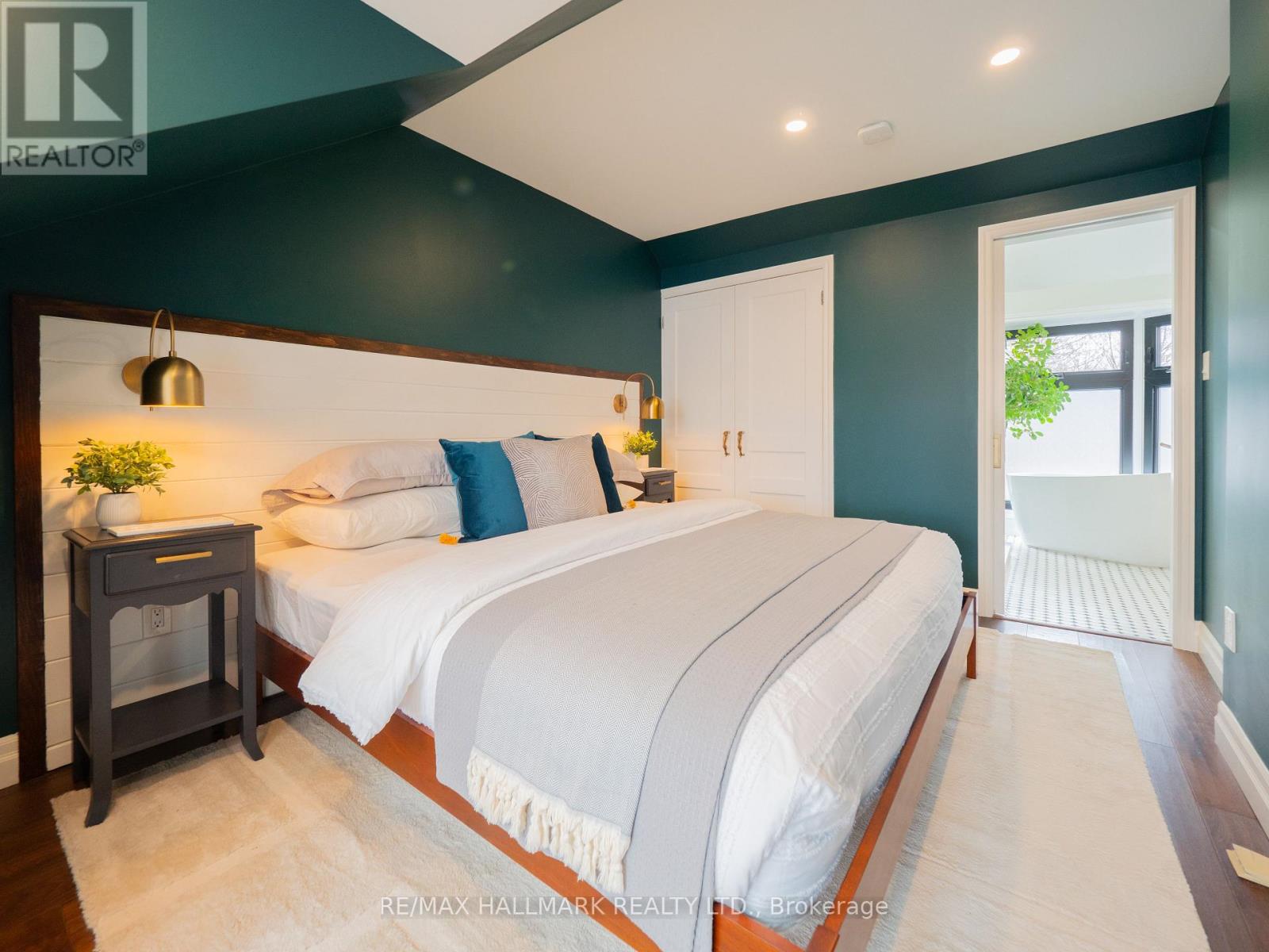 55 Galt Avenue, Toronto, Ontario  M4M 2Z2 - Photo 33 - E12885856