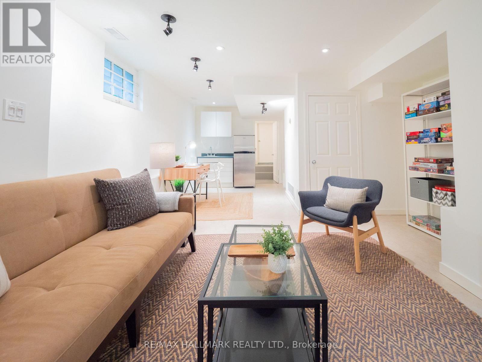 55 Galt Avenue, Toronto, Ontario  M4M 2Z2 - Photo 43 - E12885856