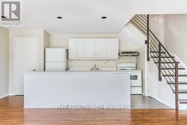 1 - 2064 Queen Street E, Toronto, Ontario  M4E 1C9 - Photo 4 - E12885876