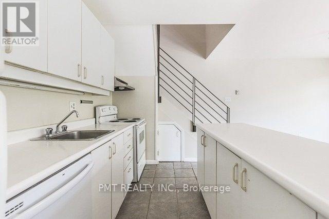 1 - 2064 Queen Street E, Toronto, Ontario  M4E 1C9 - Photo 6 - E12885876