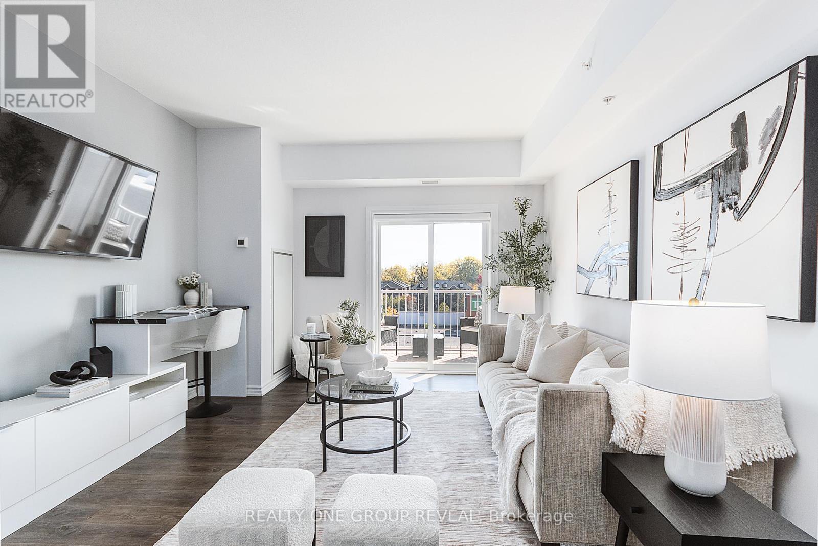 417 - 290 Liberty Street N, Clarington, Ontario  L1C 0V5 - Photo 2 - E12885934