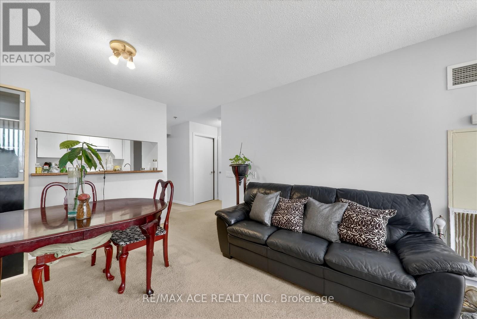 413 - 1200 The Esplanade Road N, Pickering (Town Centre), Ontario  L1V 6V3 - Photo 16 - E12885940