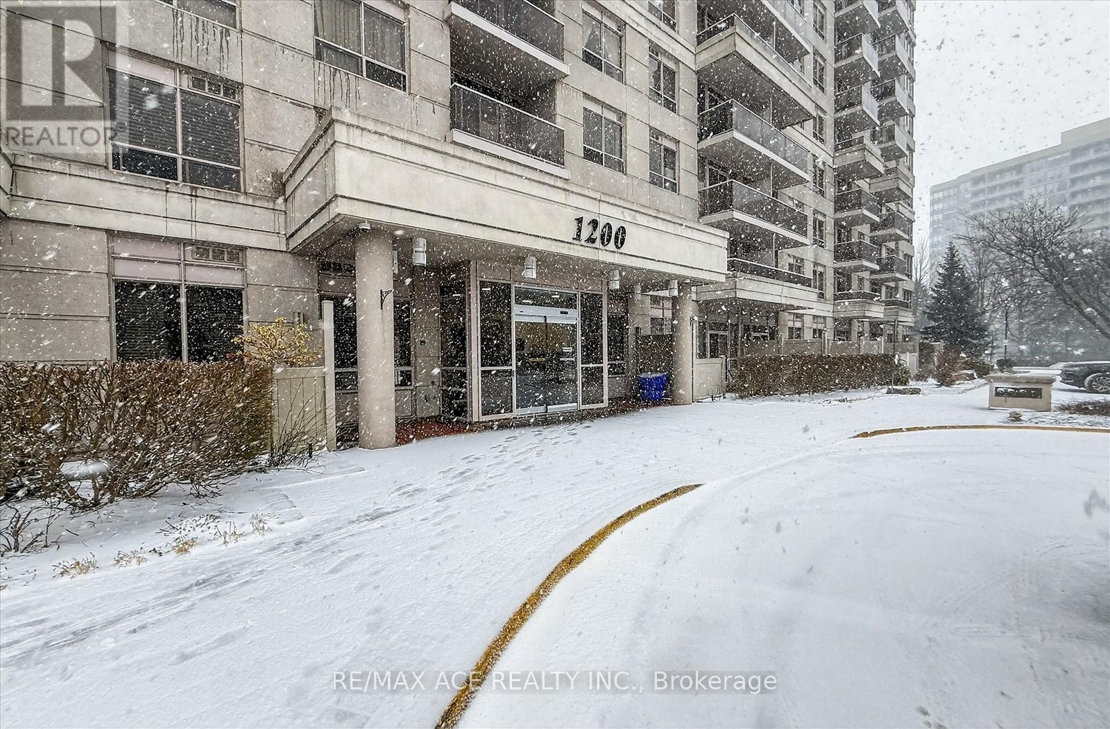 413 - 1200 The Esplanade Road N, Pickering (Town Centre), Ontario  L1V 6V3 - Photo 4 - E12885940