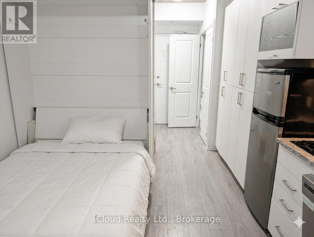 518 - 1900 Simcoe Street N, Oshawa, Ontario L1G 4Y3 - Photo 2 - E12886048