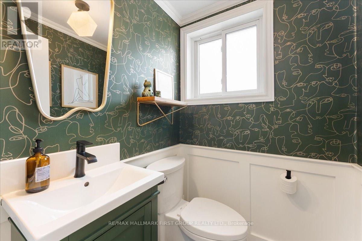 820 Sanok Drive, Pickering (West Shore), Ontario  L1W 2R2 - Photo 18 - E12886084