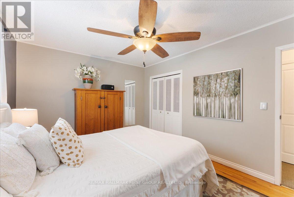 820 Sanok Drive, Pickering (West Shore), Ontario  L1W 2R2 - Photo 23 - E12886084