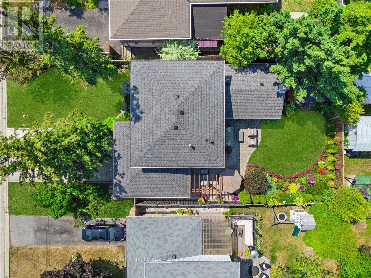 820 Sanok Drive, Pickering (West Shore), Ontario  L1W 2R2 - Photo 32 - E12886084