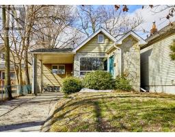 262 GLEBEMOUNT AVENUE, Toronto, Ontario