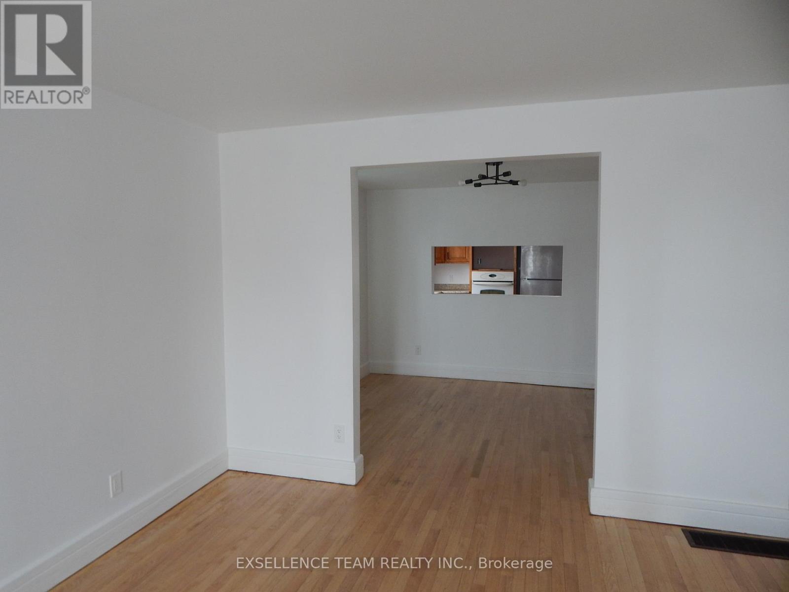 107 Louisa Street, Cornwall, Ontario  K6H 4P7 - Photo 9 - X12885970