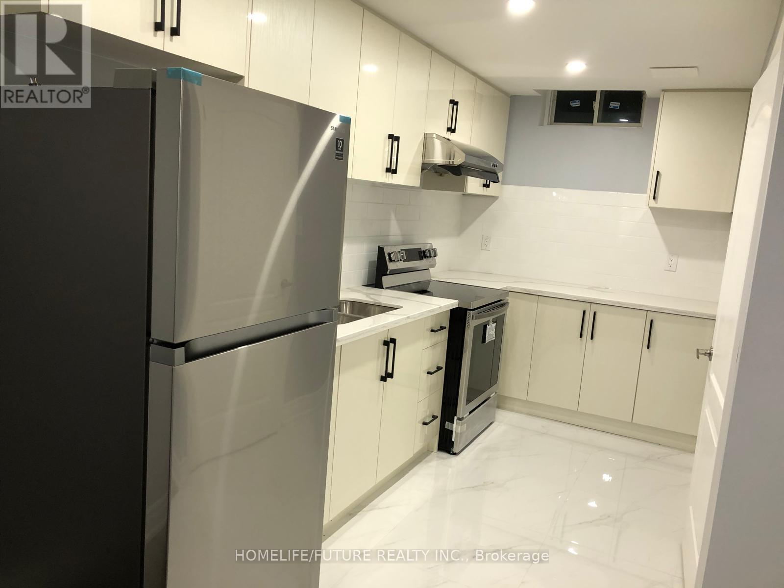 Bsmt - 68 Kentwood Crescent, Markham, Ontario  L6B 0M4 - Photo 10 - N12885968