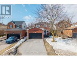 12 LADYBURN DRIVE, Georgina, Ontario