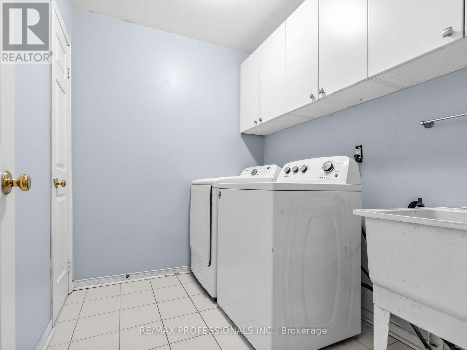 5 Coates Crescent, Richmond Hill, Ontario  L4E 2M3 - Photo 12 - N12886080