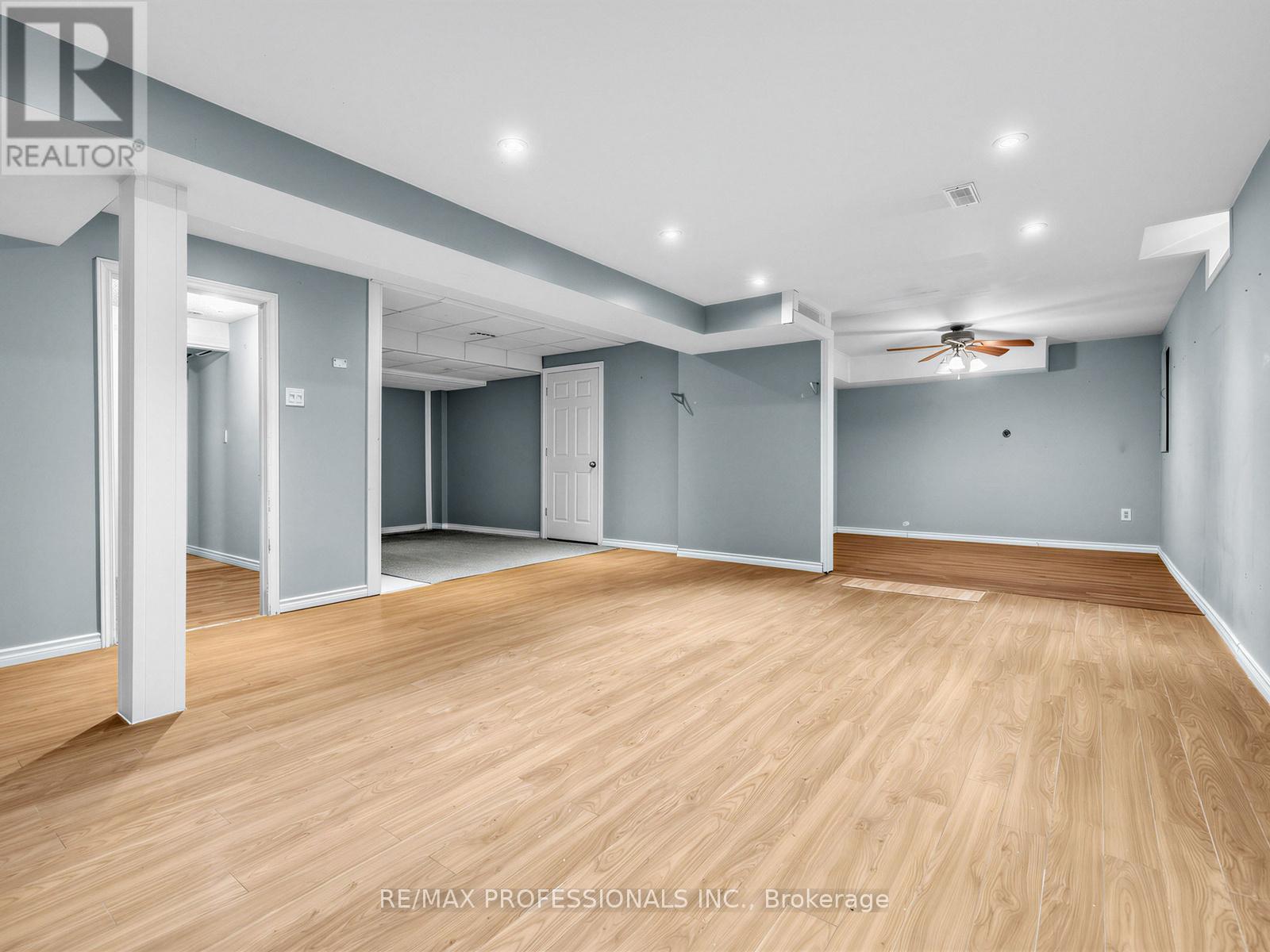 5 Coates Crescent, Richmond Hill, Ontario  L4E 2M3 - Photo 19 - N12886080