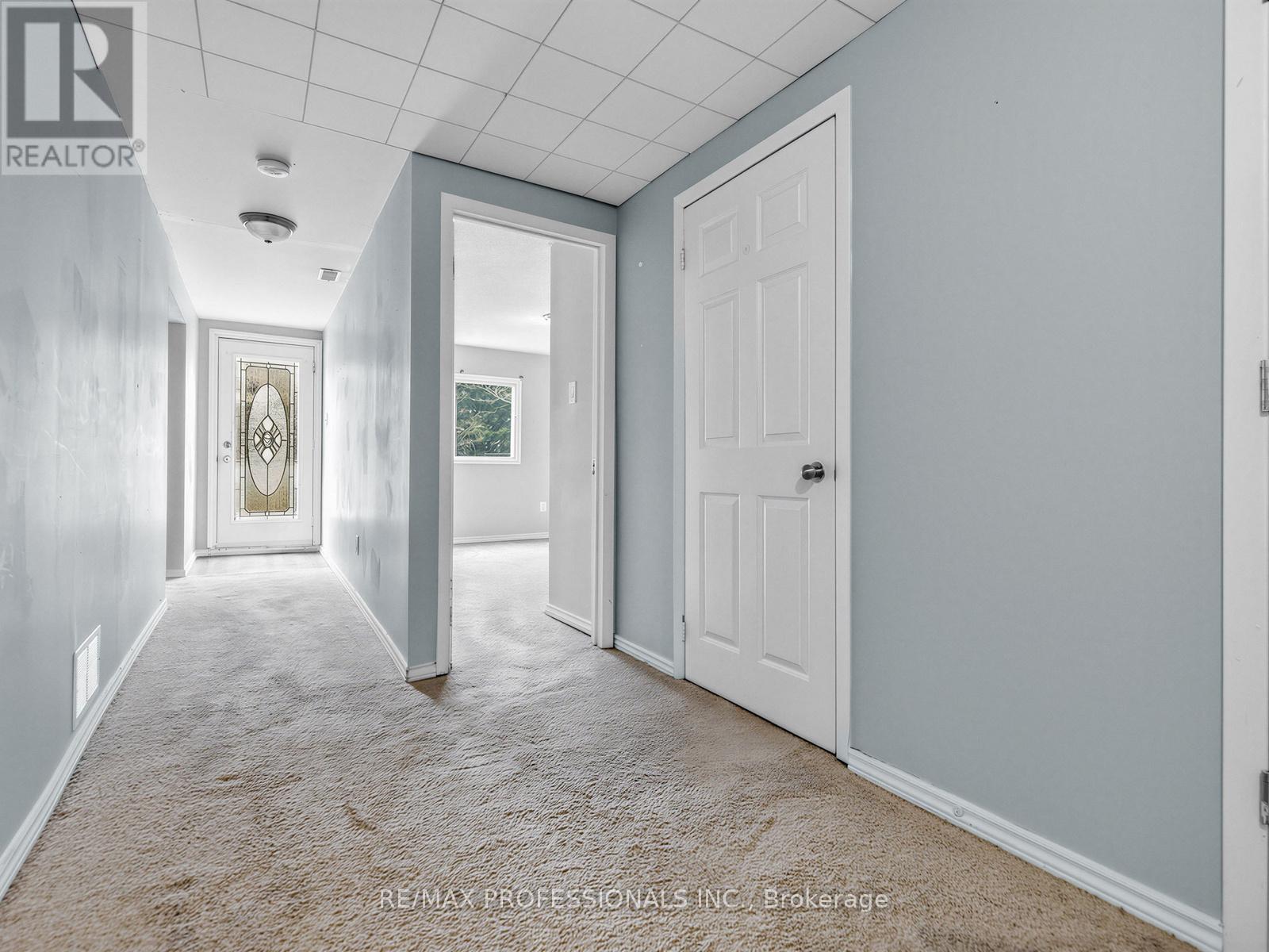 5 Coates Crescent, Richmond Hill, Ontario  L4E 2M3 - Photo 21 - N12886080