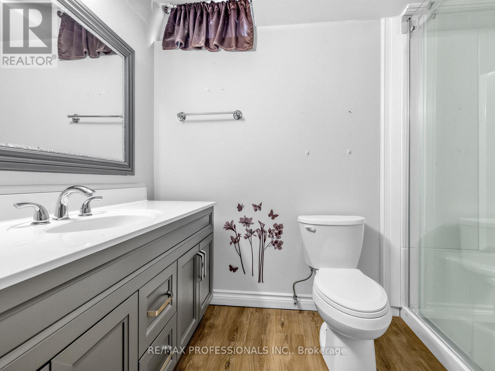 5 Coates Crescent, Richmond Hill, Ontario  L4E 2M3 - Photo 30 - N12886080