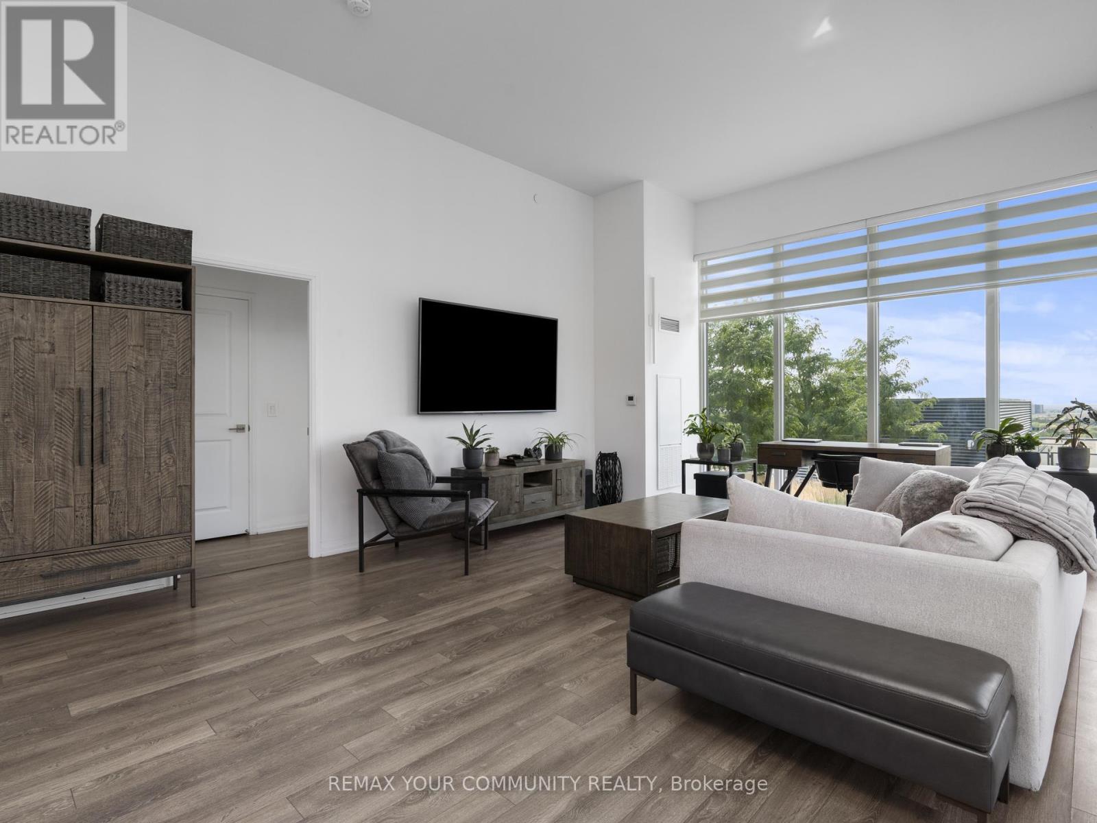 1012 - 99 Eagle Rock Way, Vaughan, Ontario  L6A 5A7 - Photo 15 - N12886104