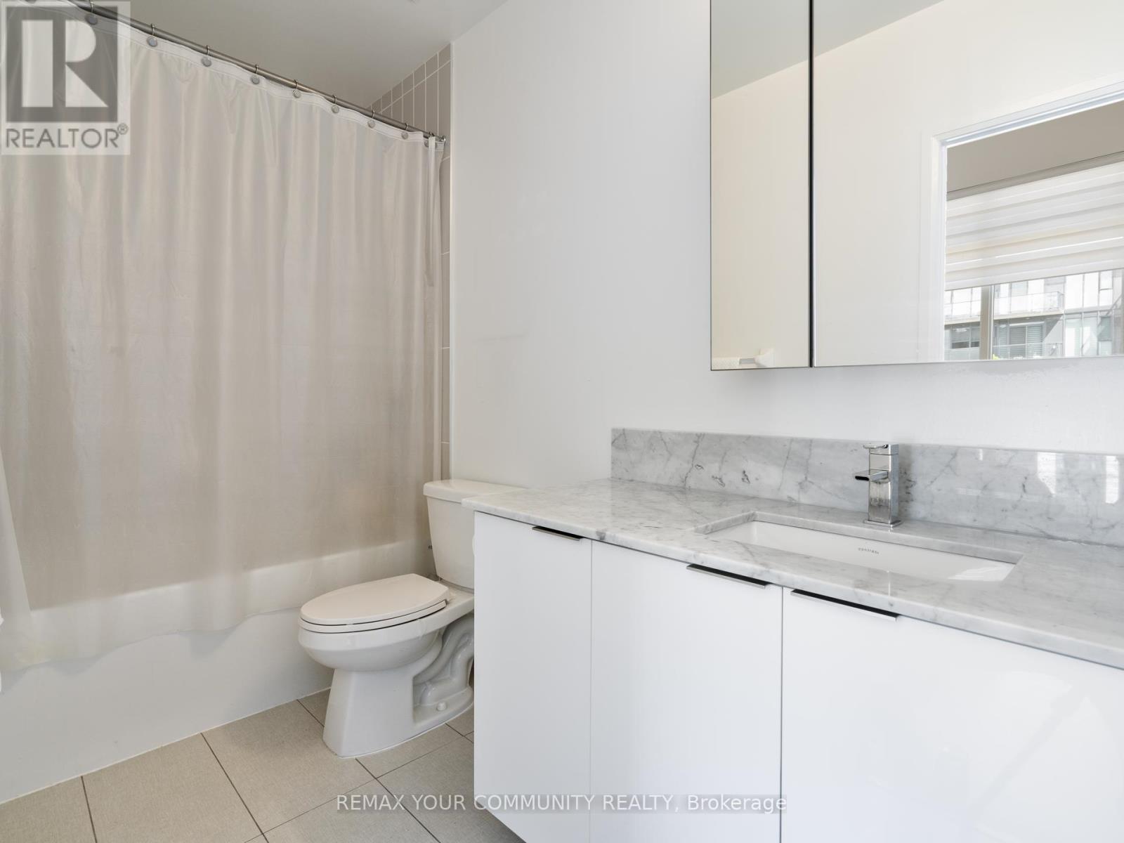 1012 - 99 Eagle Rock Way, Vaughan, Ontario  L6A 5A7 - Photo 24 - N12886104