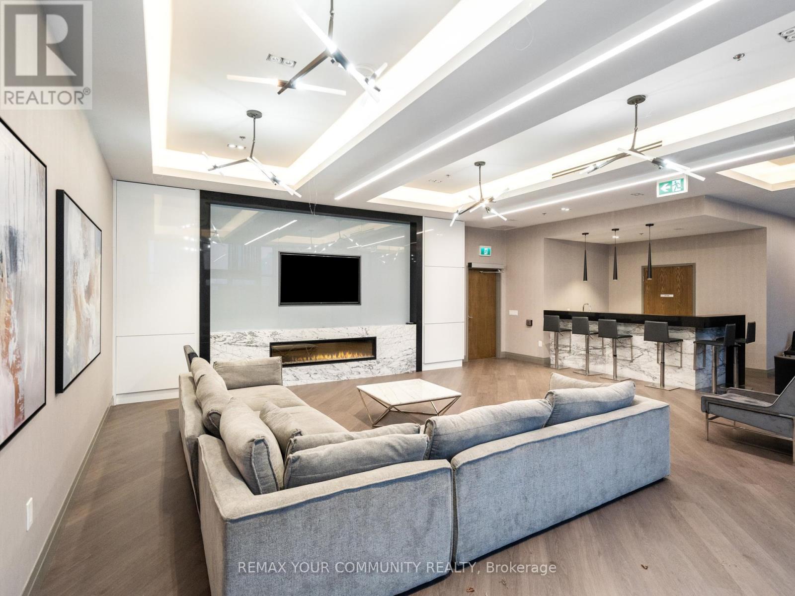 1012 - 99 Eagle Rock Way, Vaughan, Ontario  L6A 5A7 - Photo 42 - N12886104