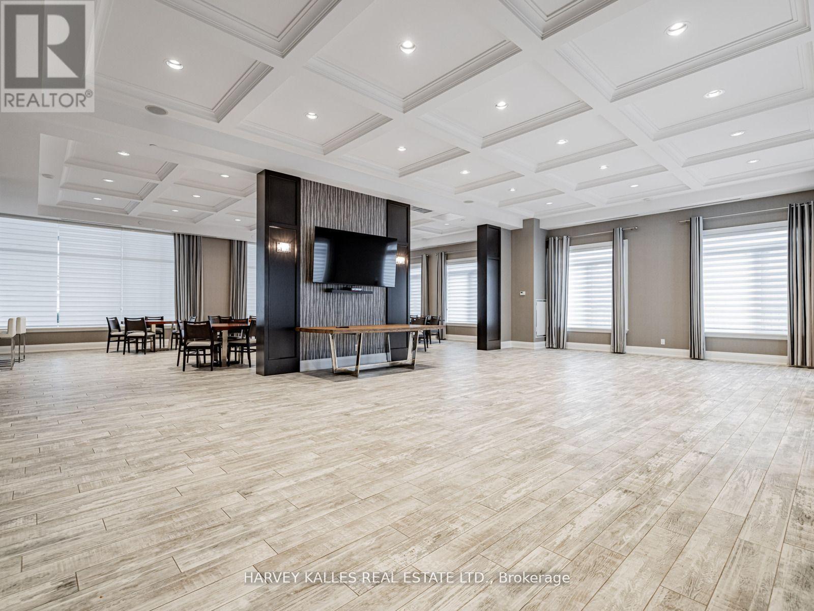 112 - 7 Bond Crescent, Richmond Hill (Oak Ridges), Ontario  L4E 1E6 - Photo 20 - N12886118