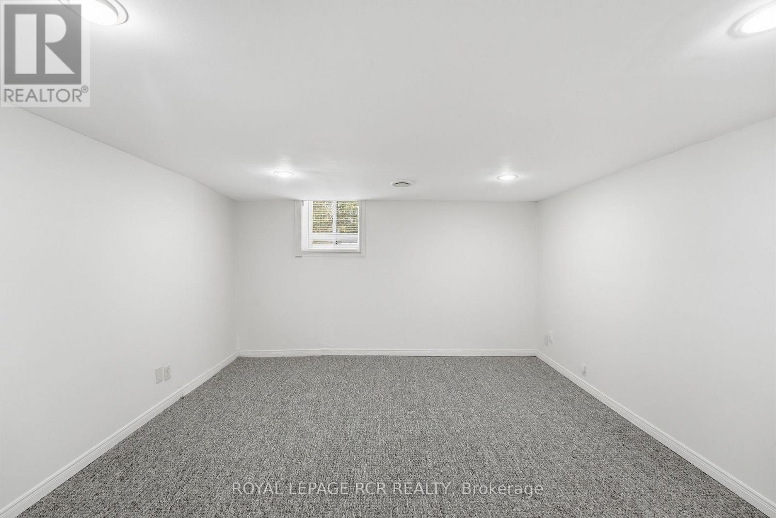 83 Industrial Parkway S, Aurora, Ontario  L4G 3V5 - Photo 12 - N12886166