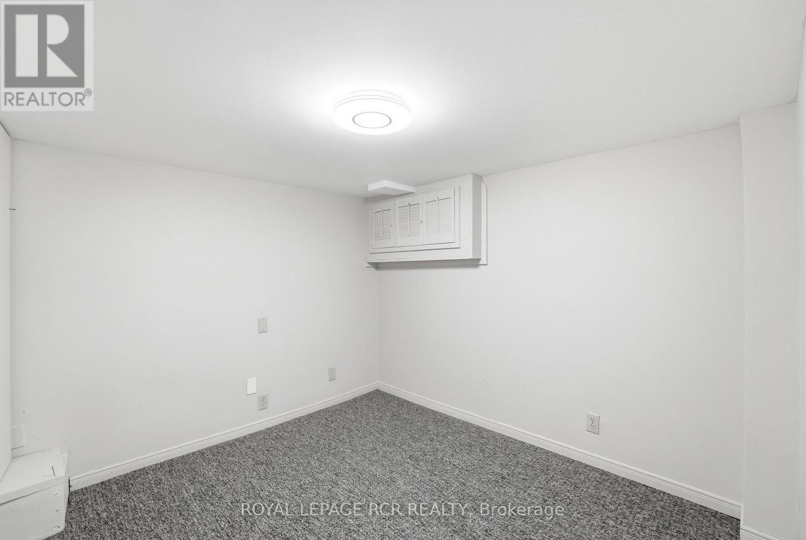 83 Industrial Parkway S, Aurora, Ontario  L4G 3V5 - Photo 14 - N12886166